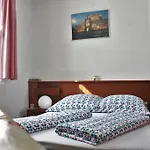 Pieschen Guest house *