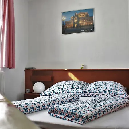 Pieschen Guest house *